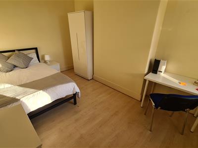 Picture 7